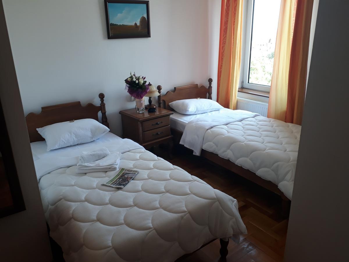 Hotel Cetojevic Banja Luka Eksteriør bilde