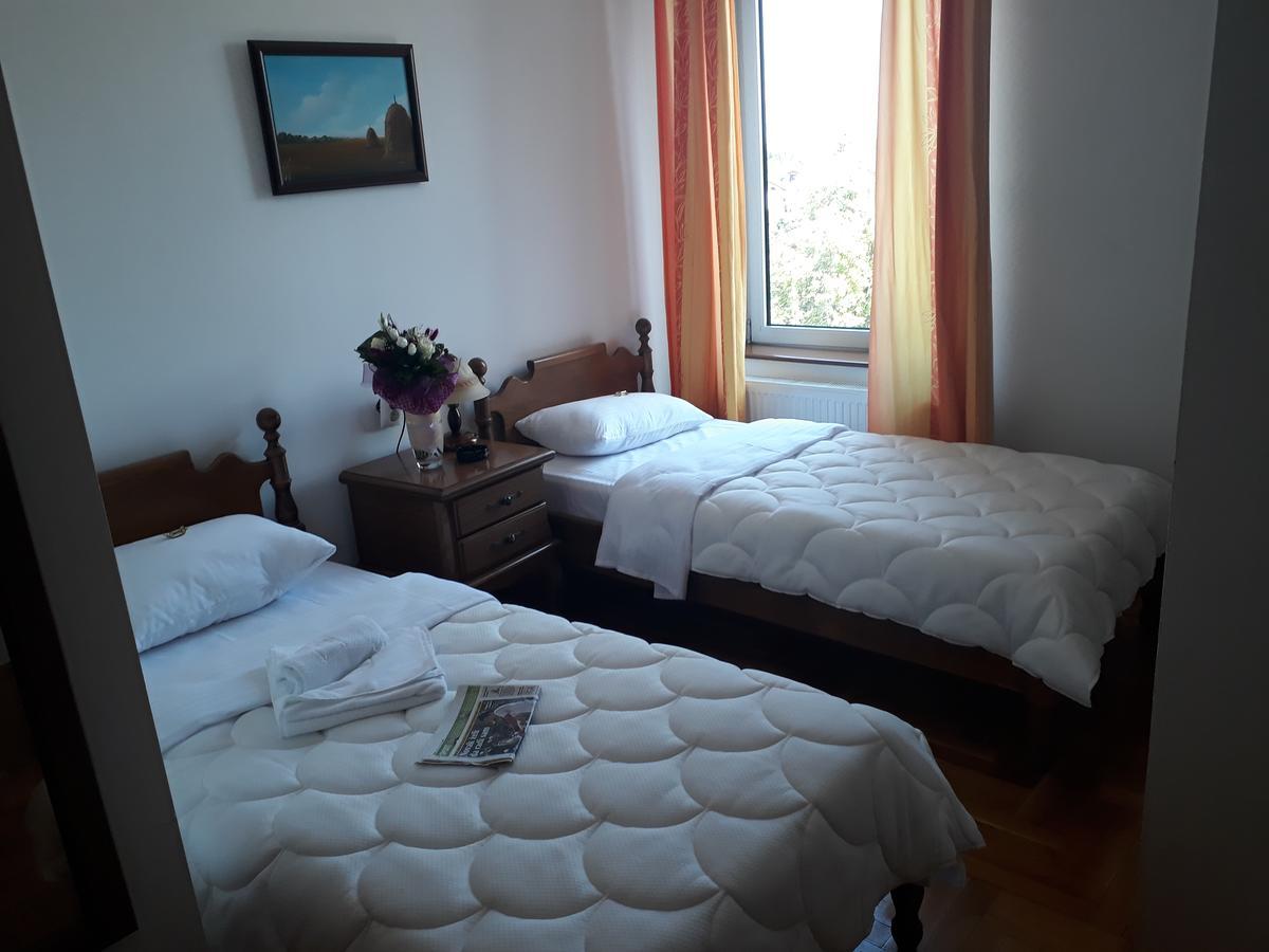 Hotel Cetojevic Banja Luka Eksteriør bilde