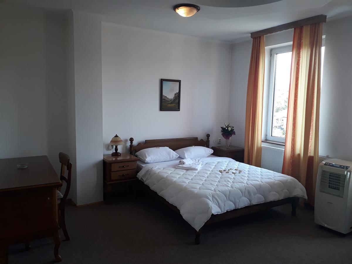 Hotel Cetojevic Banja Luka Eksteriør bilde